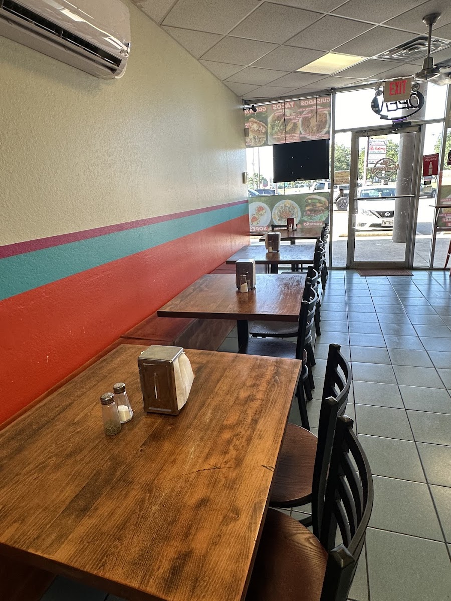 Villa Monterrey Restaurant